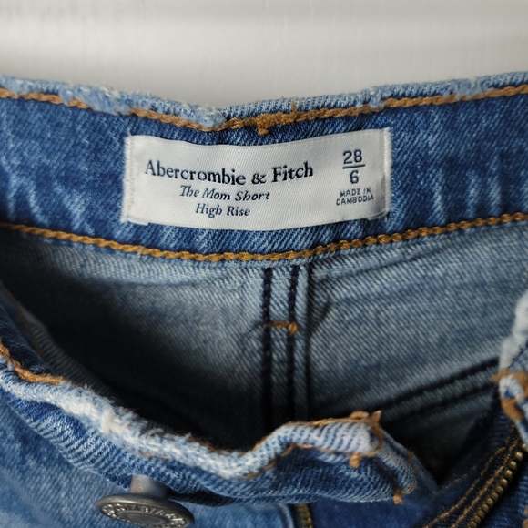 Abercrombie & Fitch High Rise Mom Shorts Size 28/6 - Picture 4 of 9